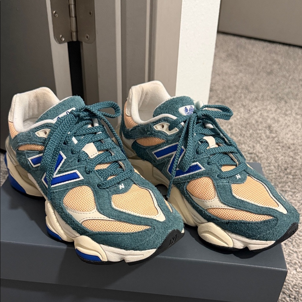 New Balance 9060’s
